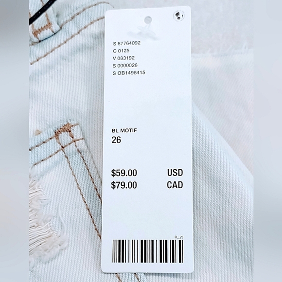 URBAN OUTFITTERS DROPPED WAIST DESTROY SHORTS WOMEN'S SIZE 26 - Picture 4 of 8